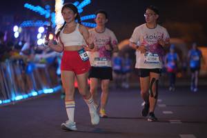 BIB: 41994
                            <button type="button" onclick="openModal(20792592)" class="btn btn-primary btn-sm float-right btn-popup" data-toggle="modal" data-target=".modal-high-quality">
                        <i class="fas fa-shopping-cart"></i> Add to Cart
                    </button>
                                            <button type="button" onclick="isThisMe(20792592, true)" class="btn btn-success btn-sm float-right btn-popup btn-isme hidden" data-toggle="tooltip" data-placement="bottom" title="นี่คือรูปของคุณใช่ไหม คลิกที่นี่เพื่อเอาเข้าอัลบั้ม">
                        <i class="fas fa-plus"></i> Add to album
                    </button>
                    <button type="button" onclick="isThisMe(20792592, false)" class="btn btn-warning btn-sm float-right btn-popup btn-isnotme hidden">
                        <i class="fas fa-ban"></i> Remove from album
                    </button>